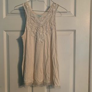 Maurice’s tank top